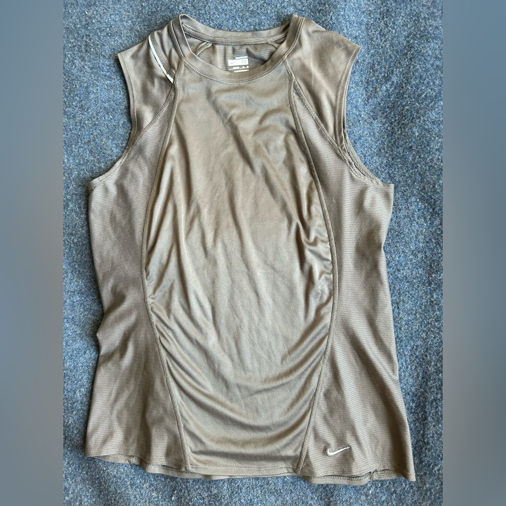 Nike Fit Dry Sleeveless Top